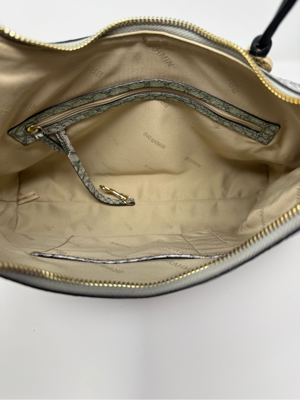 Brahmin Tabitha Shoulder Bag in Mulberry Potion Cimorene NEW W/O TAGS - Picture 9 of 9
